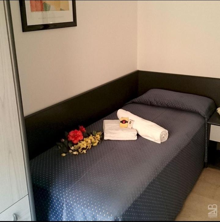 Hotel Grand Meeting Rimini Bagian luar foto